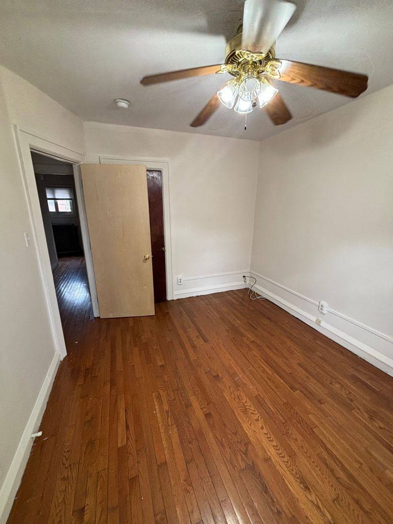 Townhouse for rent at 289-295 E 18th, Columbus, OH 43201