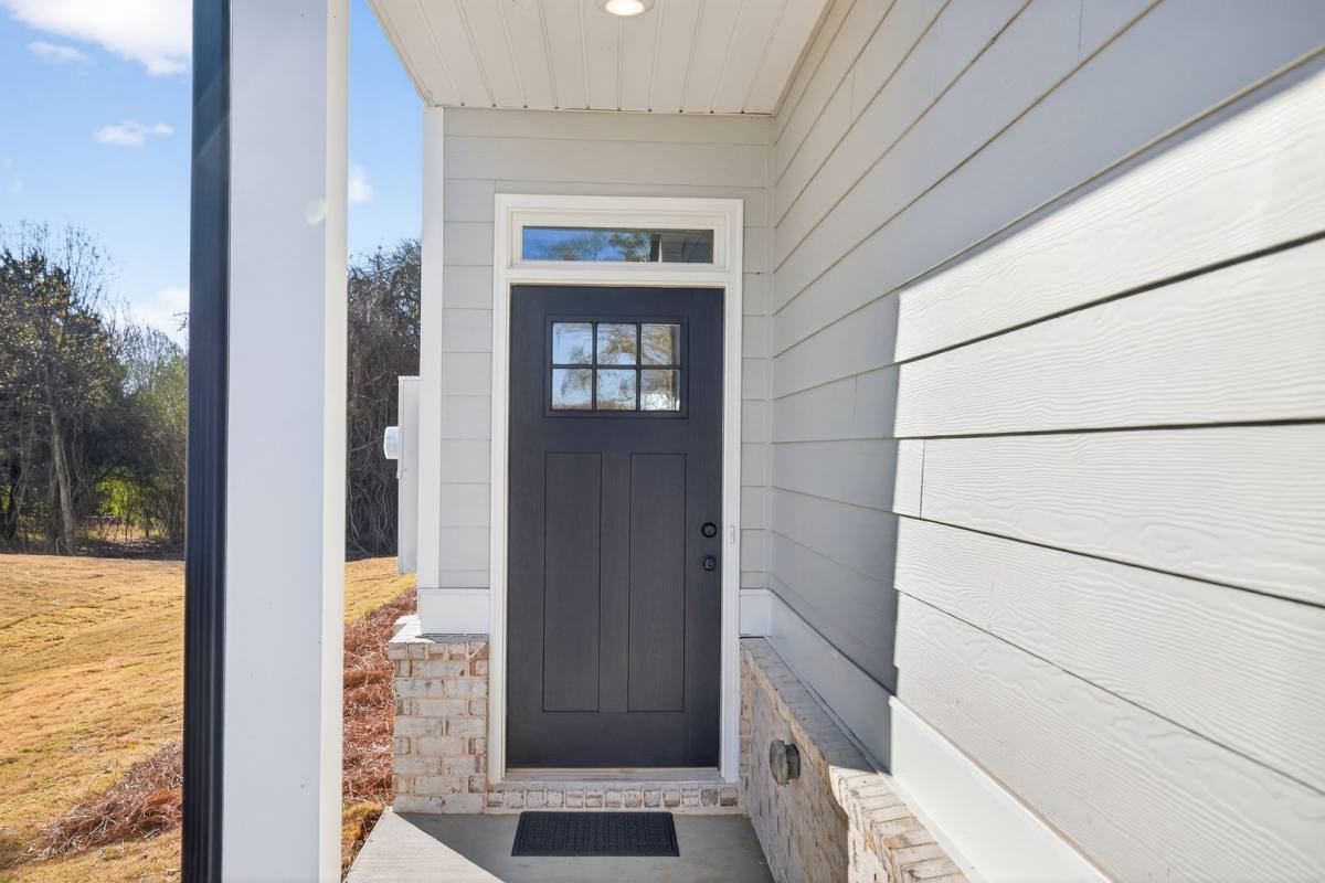 Townhouse for rent at 548 Madison St, Commerce, GA 30529
