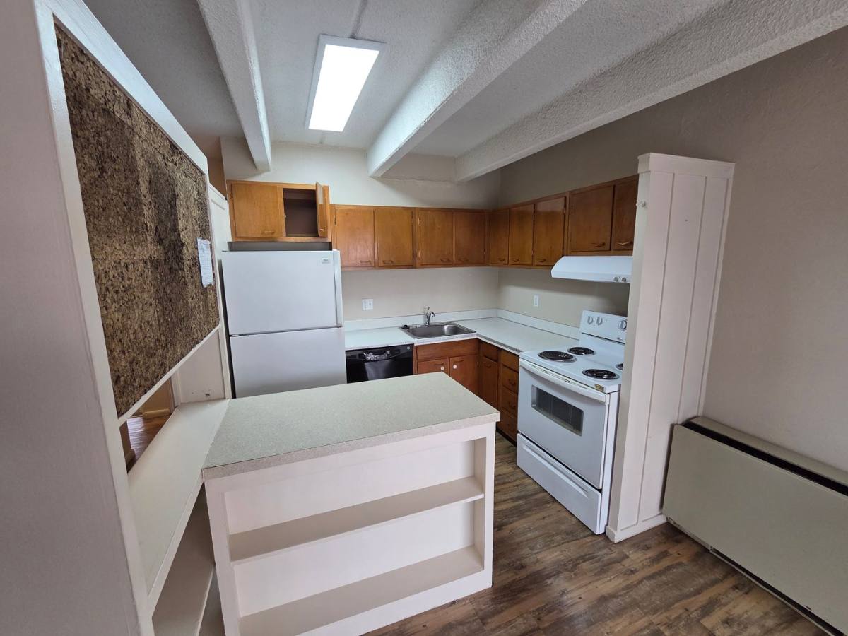 Apartment for rent at 4155 E Iowa Ave, Denver, CO 80222