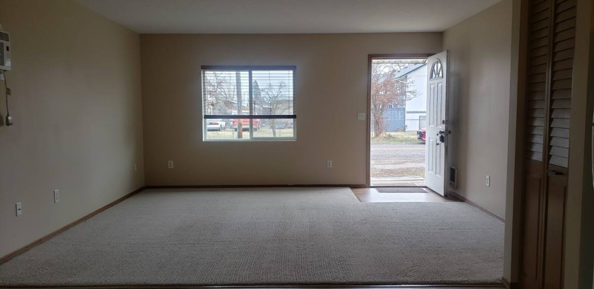 Apartment for rent at 3431-3433 E Montgomery Ave, Spokane, WA 99217