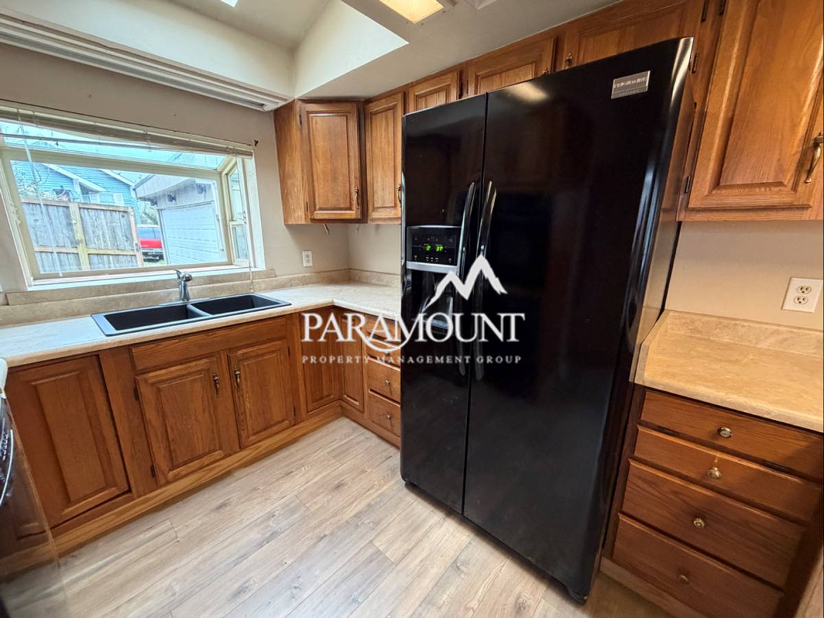 House for rent at 1919 5th St, Bremerton, WA 98337