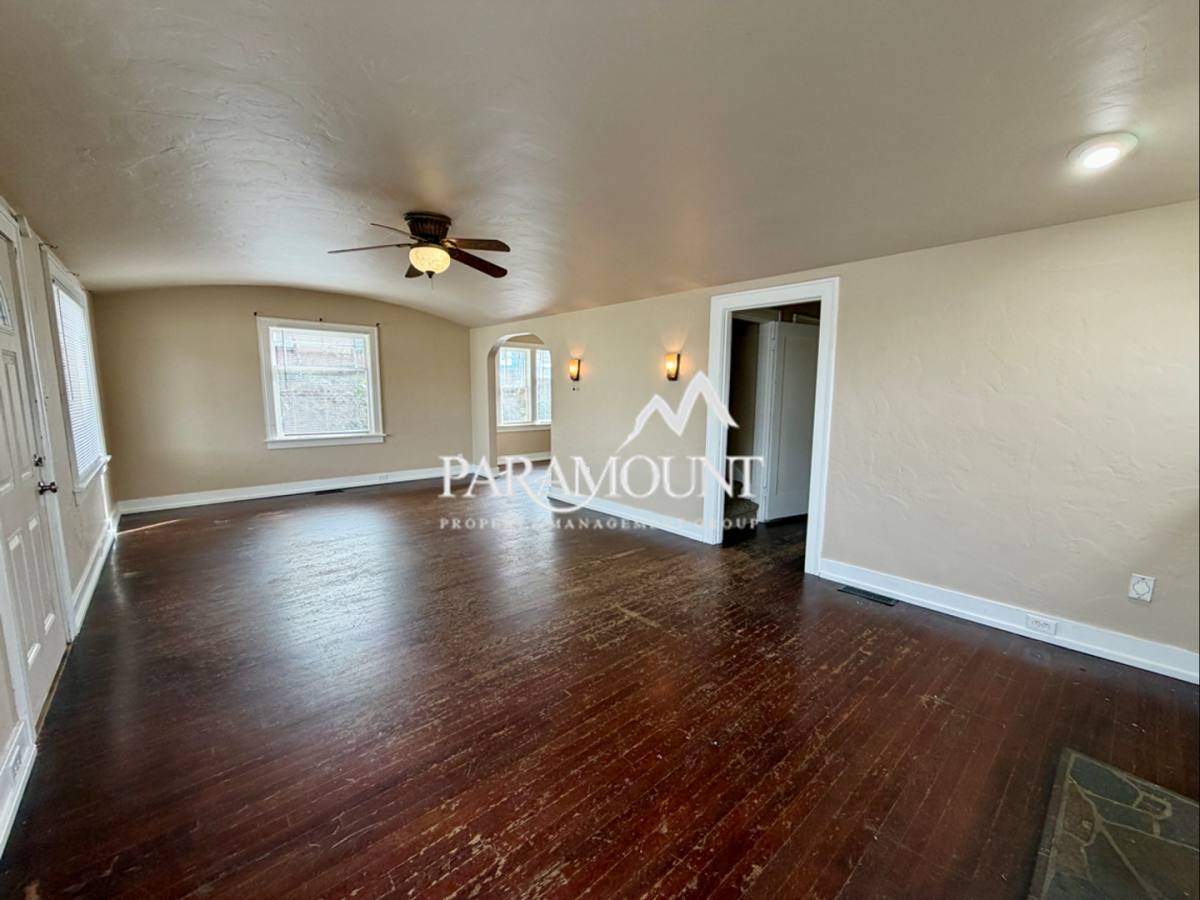 House for rent at 1919 5th St, Bremerton, WA 98337