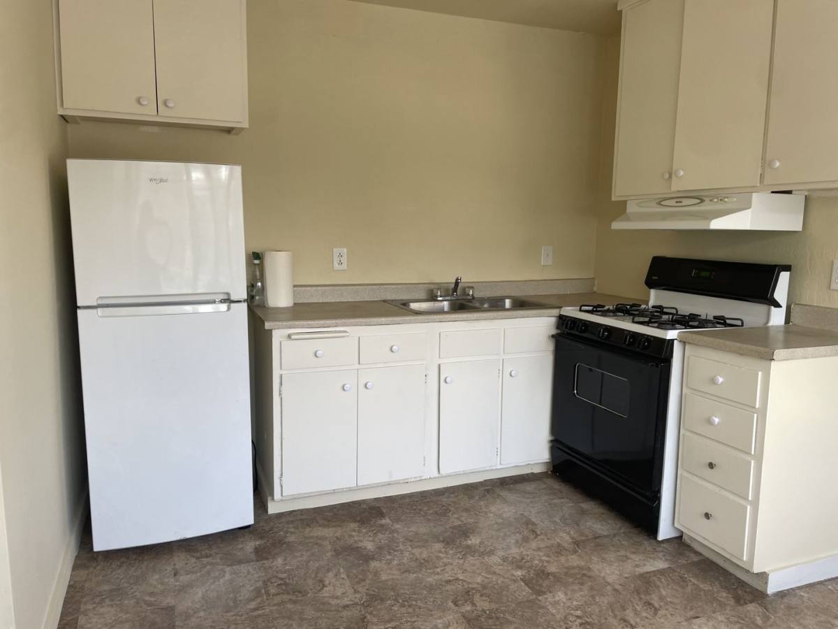 Apartment for rent at 504 Branciforte St, Vallejo, CA 94590