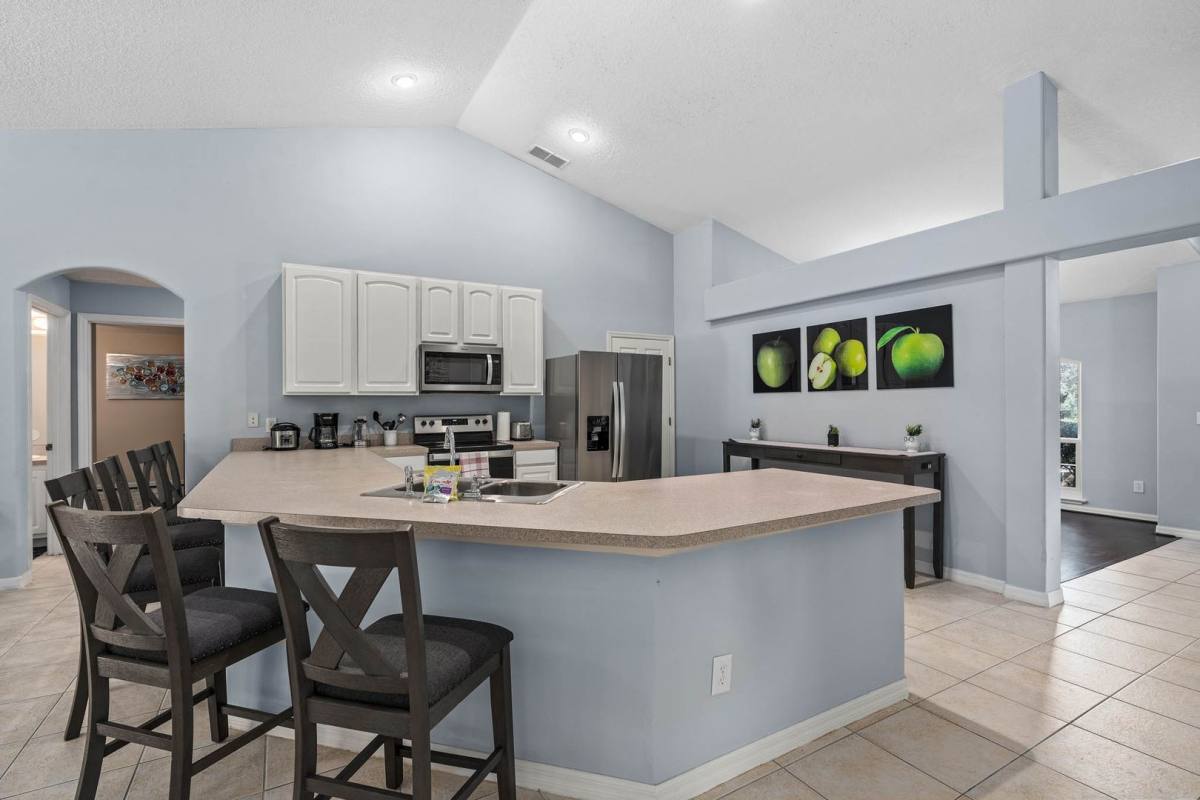 House for rent at 1030 Coventry Rd, Davenport, FL 33897