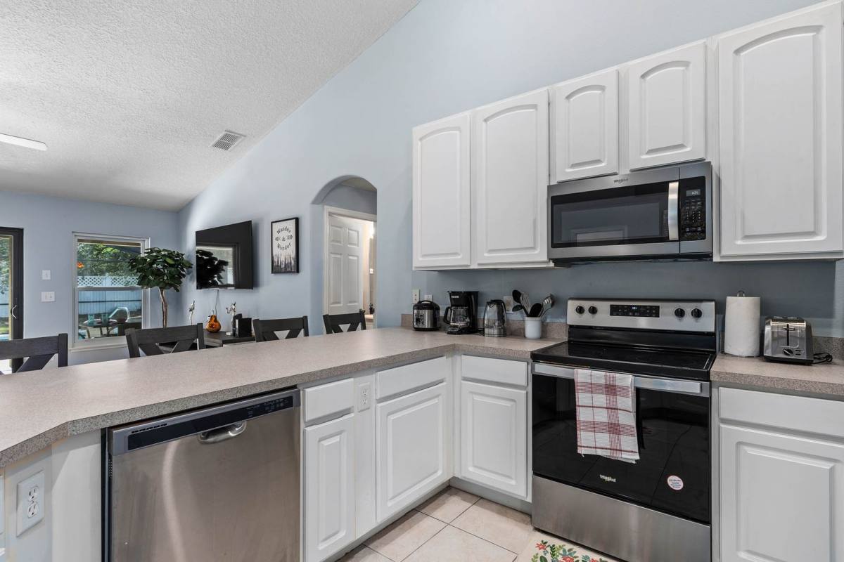 House for rent at 1030 Coventry Rd, Davenport, FL 33897