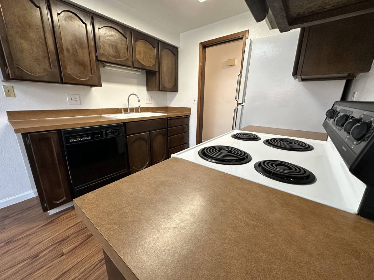Apartment for rent at 1821 Peach Tree Lane, Richland, WA 99352