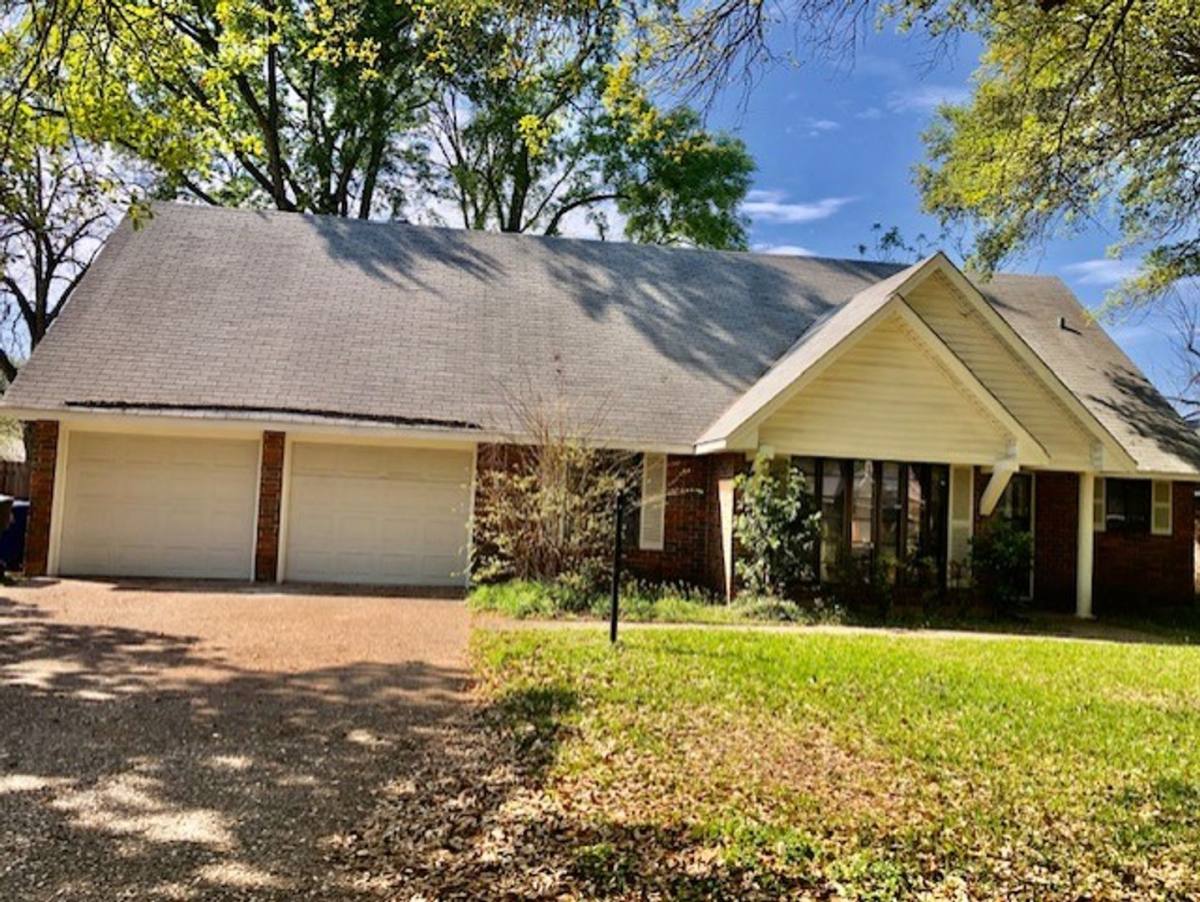 House for rent at 6122 Burgundy Lane, Shreveport, LA 71105