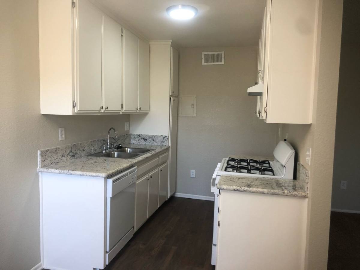Apartment for rent at 18046 Beneda Lane, Canyon Country, CA 91351