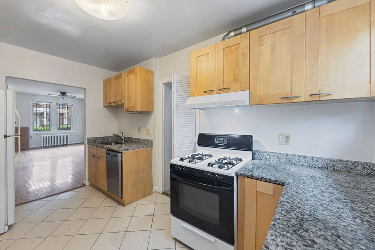 House for rent at 2013 4th St #NW, Washington, DC 20001