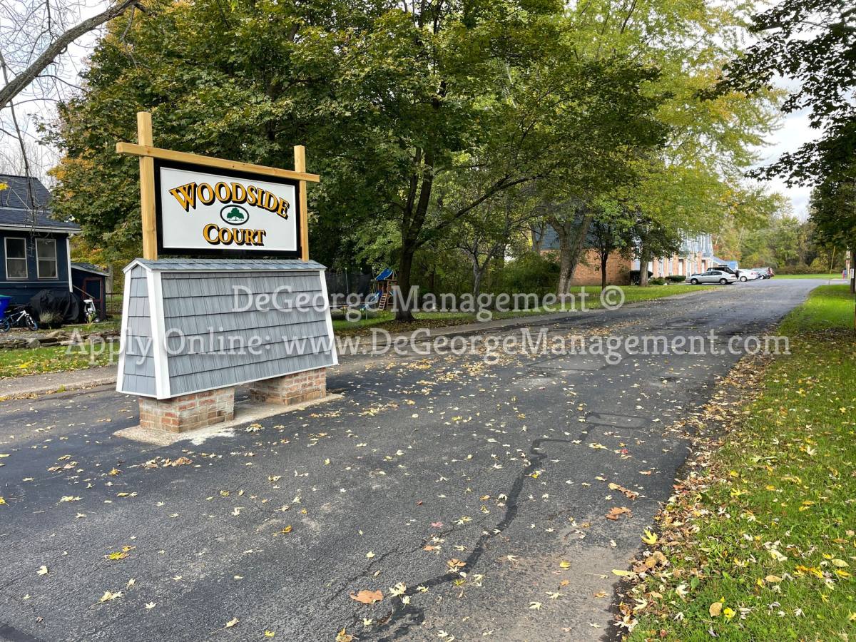 Apartment for rent at 101 W Albion St, Holley, NY 14470