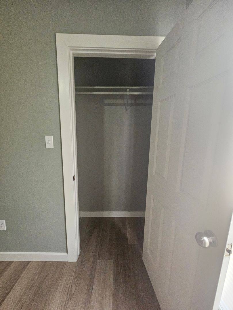 Townhouse for rent at 184 E 5th St, Waldron, AR 72958