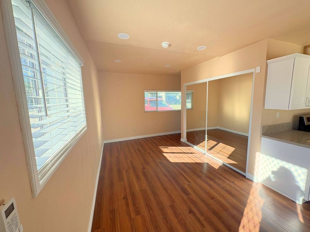 House for rent at 1322 W 11th St #B, Upland, CA 91786