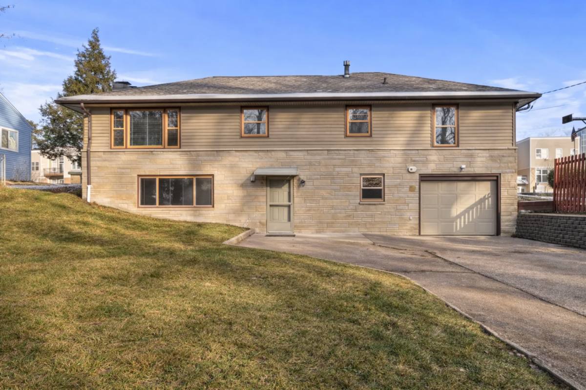 House for rent at 2540 E Eastgate Lane, Bloomington, IN 47408