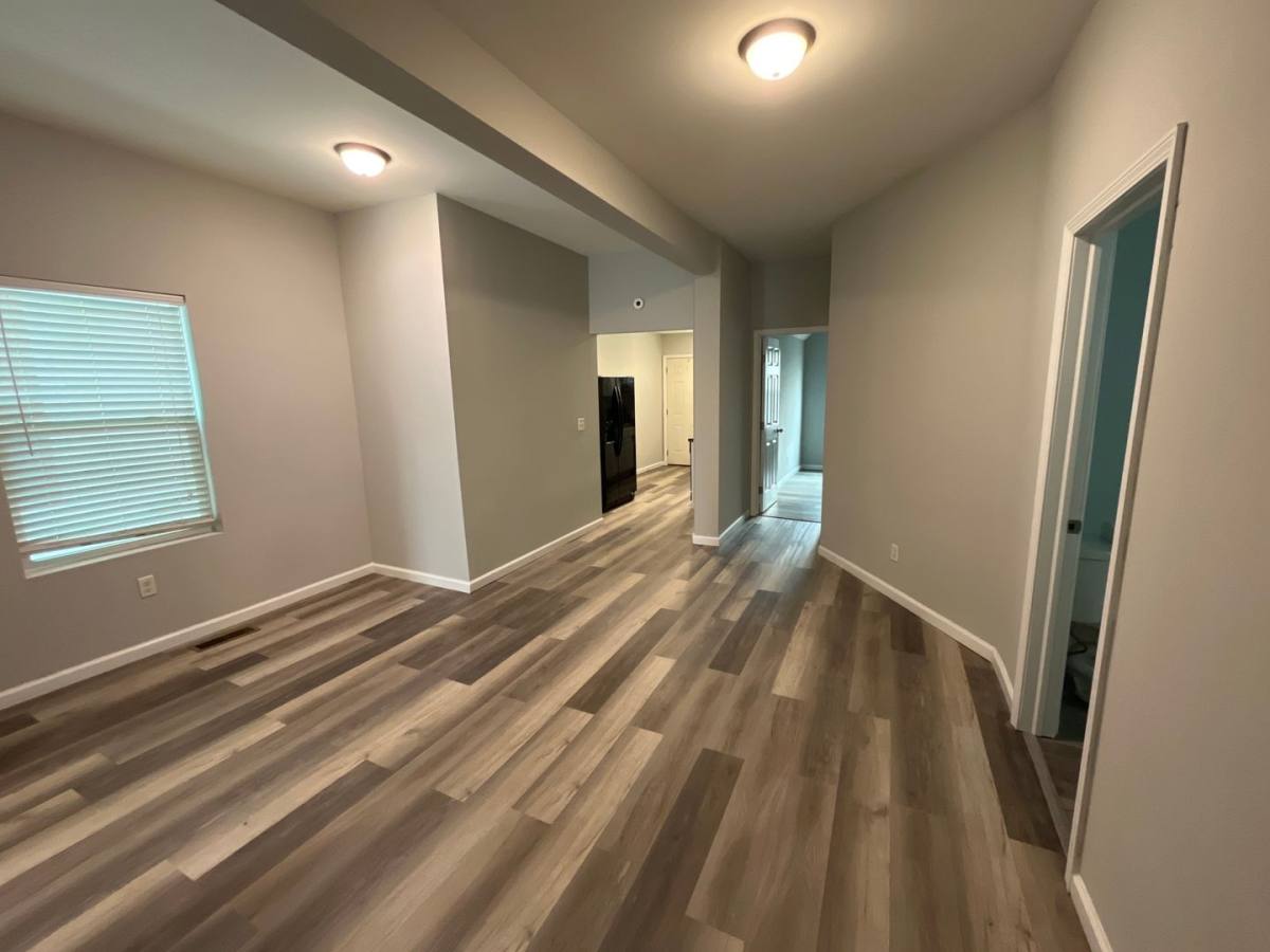 Apartment for rent at 968-970 Wilson Ave, Columbus, OH 43206