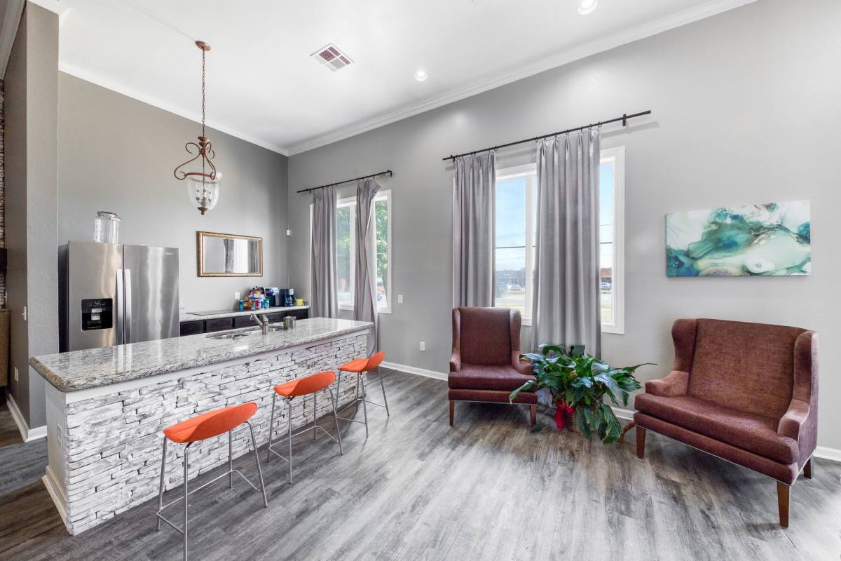 Apartment for rent at 1919 E 2nd St, Edmond, OK 73034