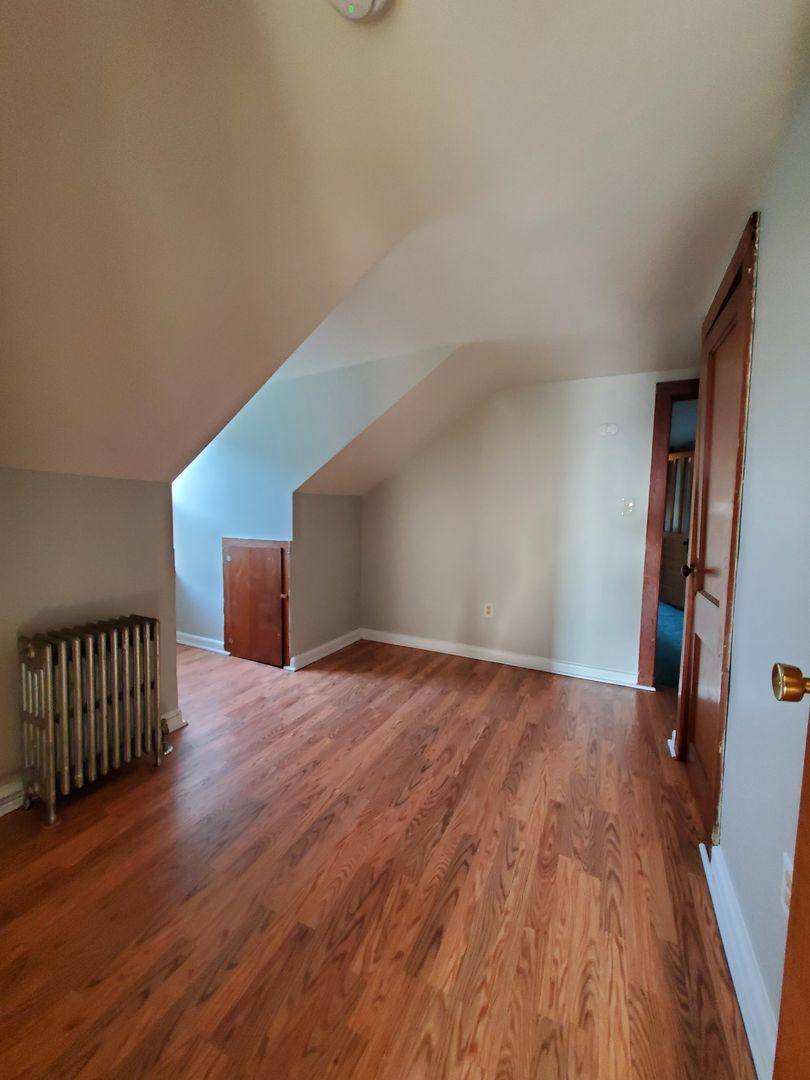 Apartment for rent at 86-88 Garibaldi Ave, Bangor, PA 18013