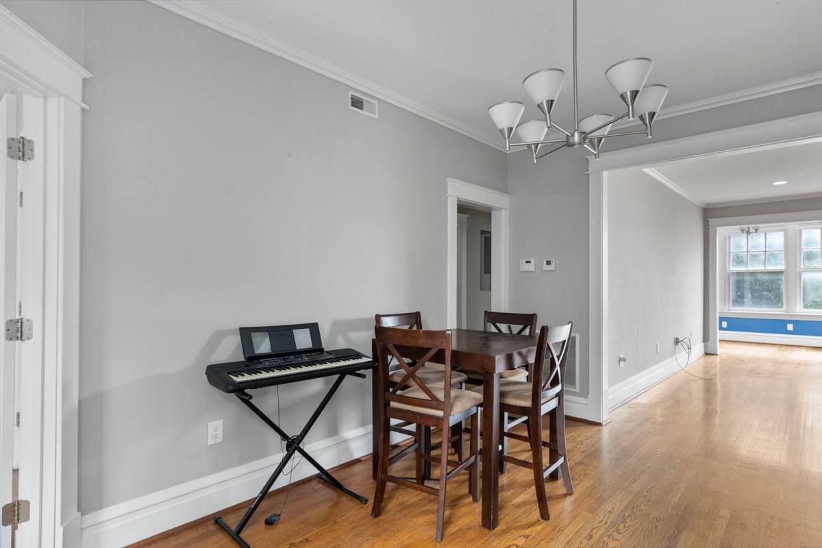 Apartment for rent at 705 Interdrive, Saint Louis, MO 63130