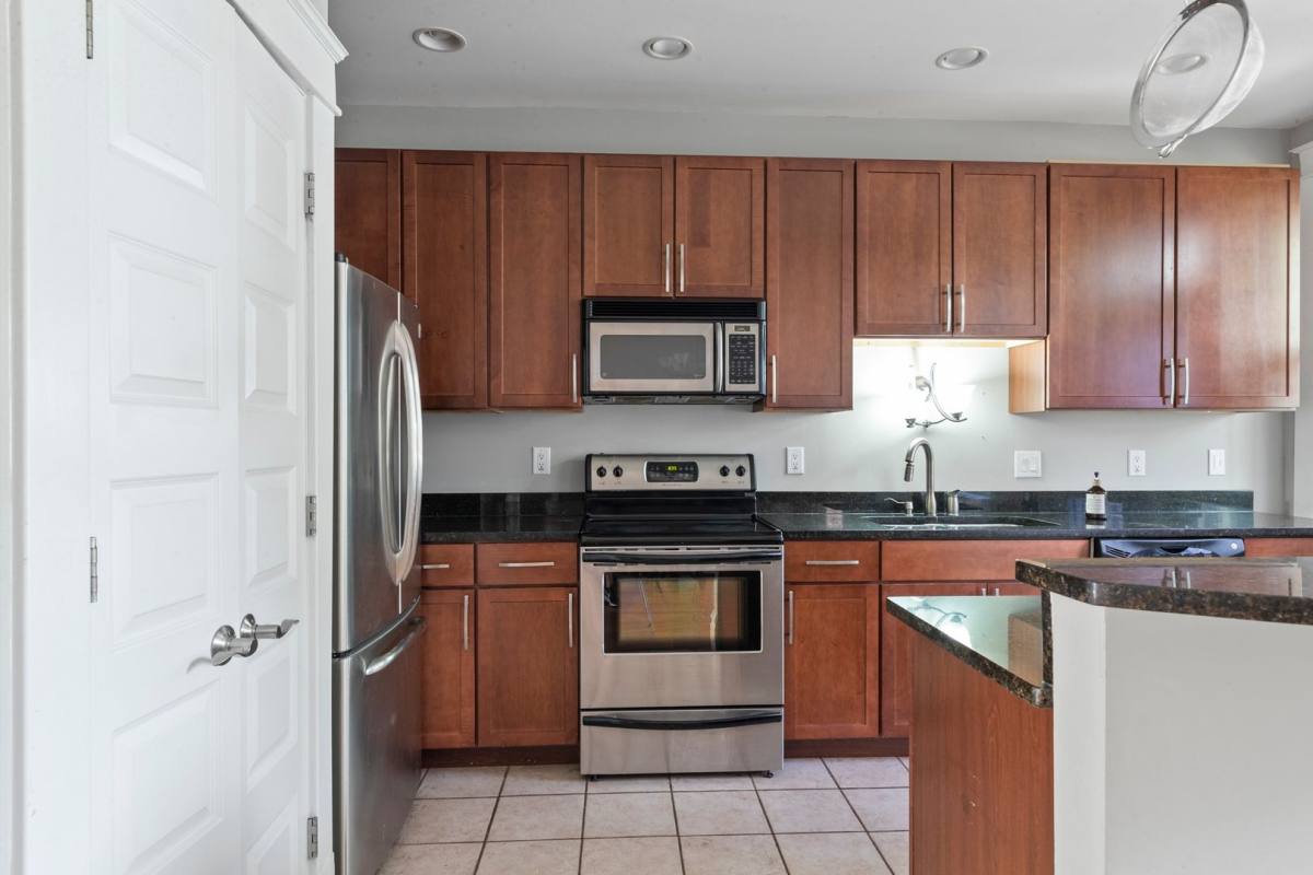 Apartment for rent at 705 Interdrive, Saint Louis, MO 63130