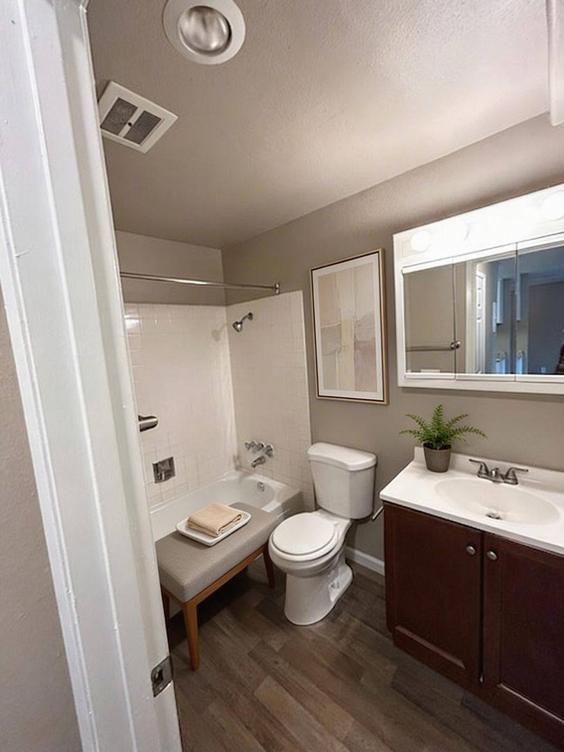 Apartment for rent at 13705 56th Ave S, Seattle, WA 98168