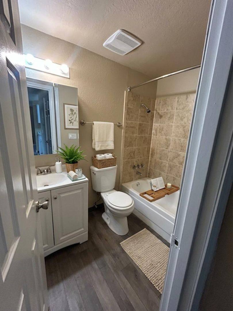 Apartment for rent at 13705 56th Ave S, Seattle, WA 98168