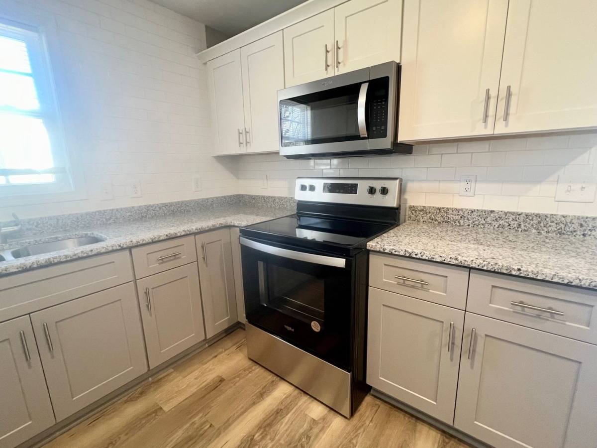 Apartment for rent at 317 E Gilbreath St, Graham, NC 27253