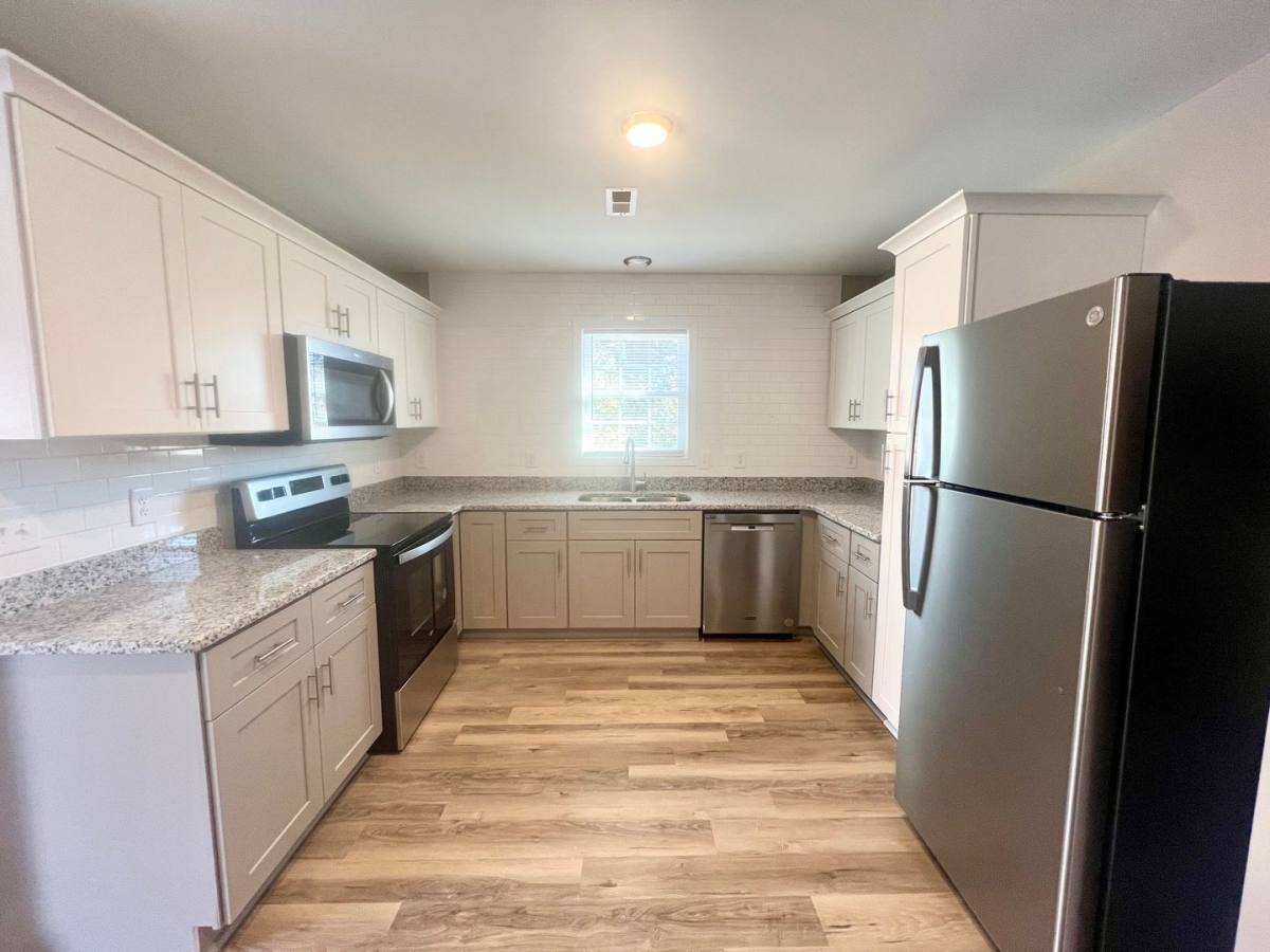 Apartment for rent at 317 E Gilbreath St, Graham, NC 27253