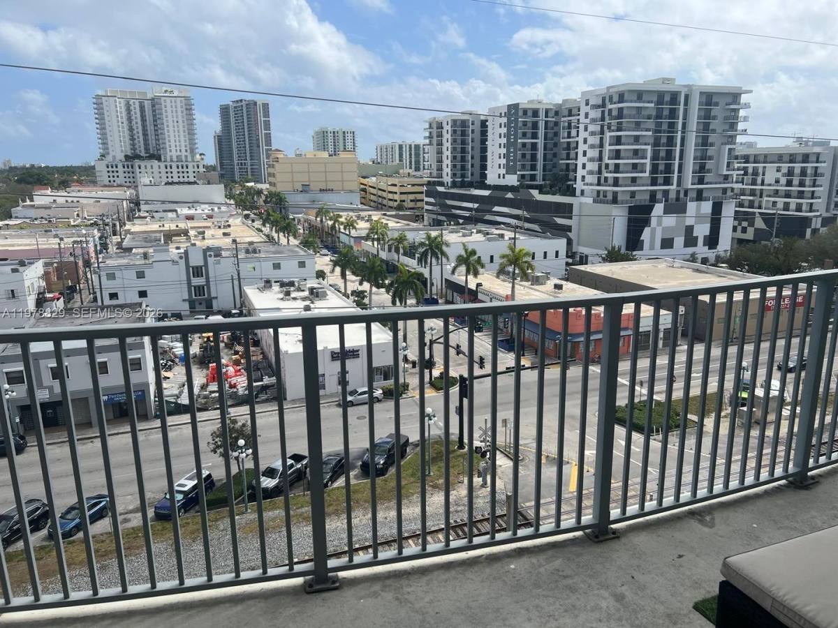 Condo for rent at 140 S Dixie Highway 719, Hollywood, FL 33020