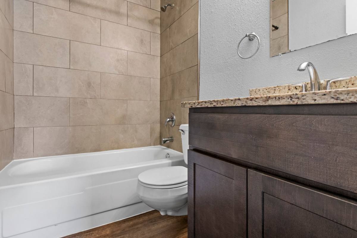 Apartment for rent at 5825 SW Ave, Saint Louis, MO 63139