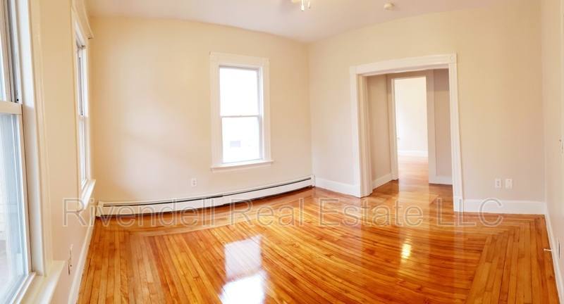 House for rent at 330 Valley St, Willimantic, CT 06226