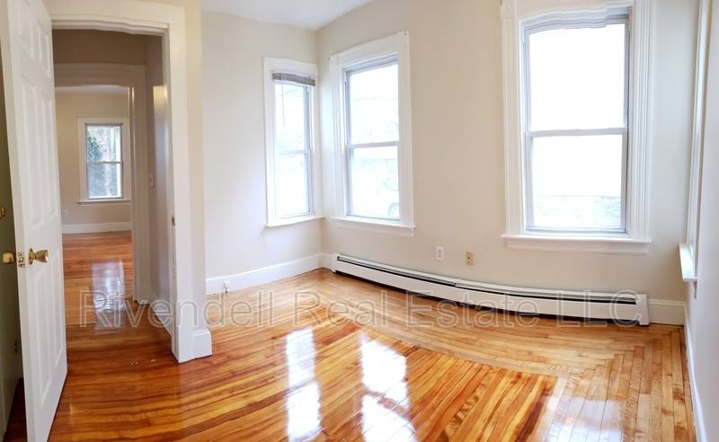 House for rent at 330 Valley St, Willimantic, CT 06226