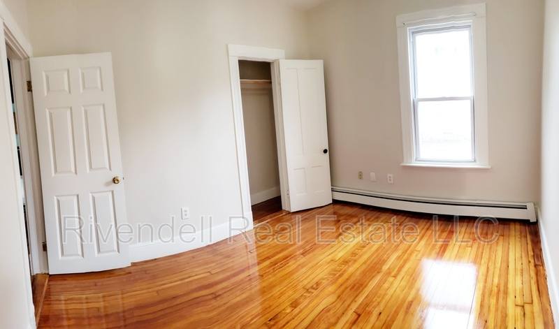 House for rent at 330 Valley St, Willimantic, CT 06226