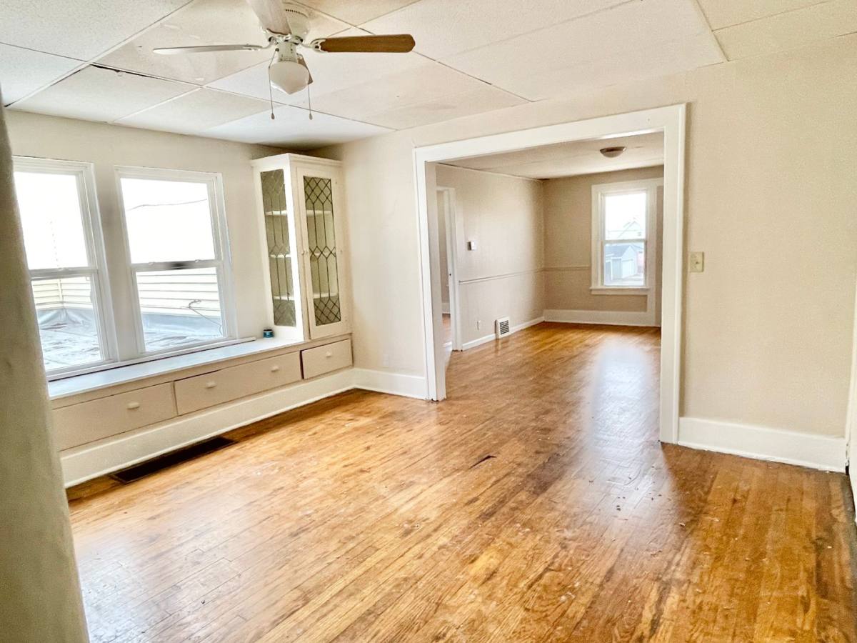 Apartment for rent at 203 Florida - 812 E Erie #824, Lorain, OH 44052