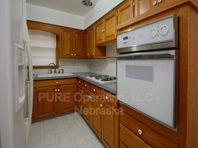 House for rent at 3333 S 82nd St, Omaha, NE 68124