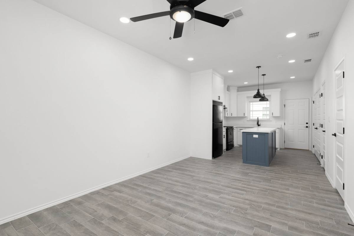 Apartment for rent at 405 Lions Villa Ave, La Feria, TX 78559