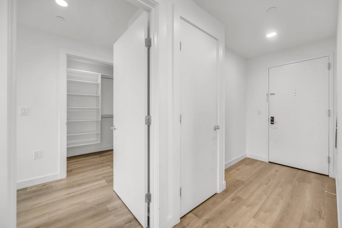 Apartment for rent at 805 Harbor Blvd, Englewood Cliffs, NJ 07632