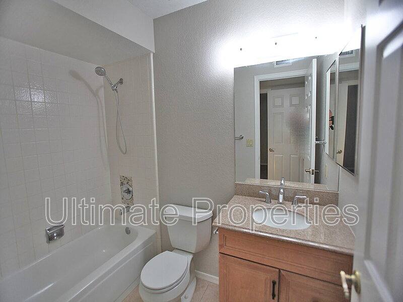 House for rent at 10853 E Yucca St, Scottsdale, AZ 85259
