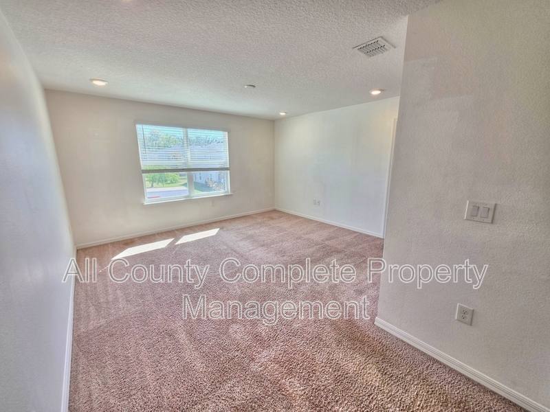 Townhouse for rent at 734 Bent Baum, Jacksonville, FL 32205