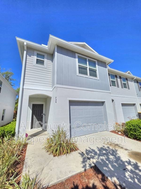 Townhouse for rent at 734 Bent Baum, Jacksonville, FL 32205
