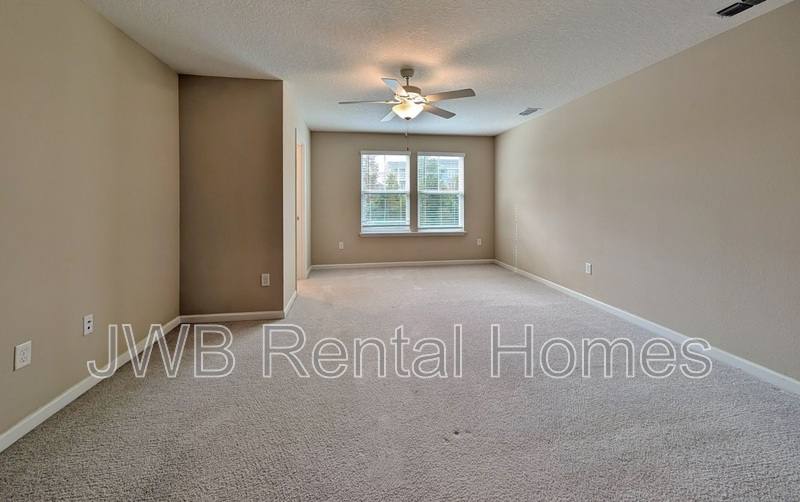 Townhouse for rent at 477 Albany Bay Blvd, Saint Johns, FL 32259