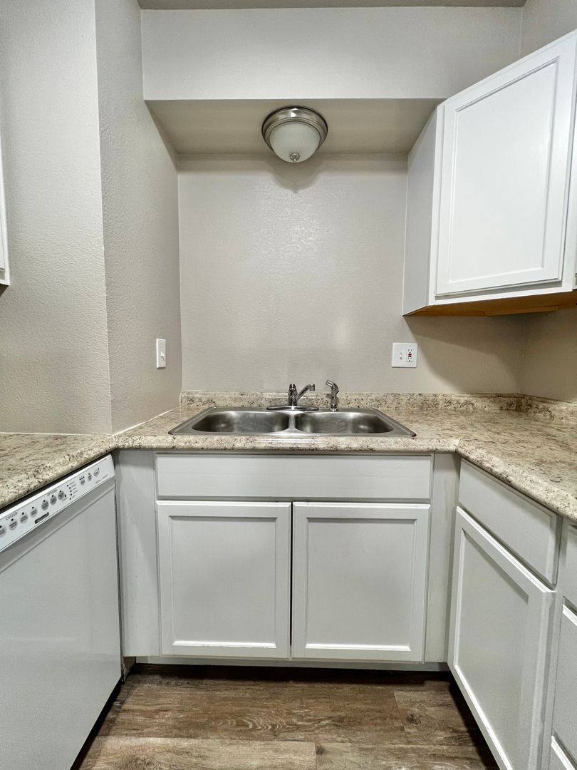 Apartment for rent at 1642 Larch St, Fort Collins, CO 80526