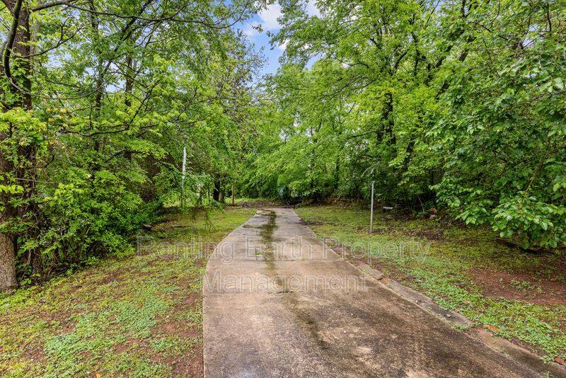 House for rent at 1724 30th St Ensley, Birmingham, AL 35208