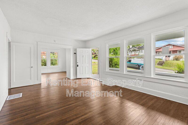 House for rent at 1724 30th St Ensley, Birmingham, AL 35208