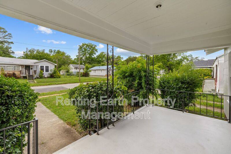 House for rent at 4813 Court S, Birmingham, AL 35208