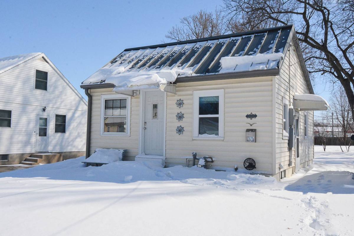 Apartment for rent at 1732 2nd Ave SE, Rochester, MN 55904