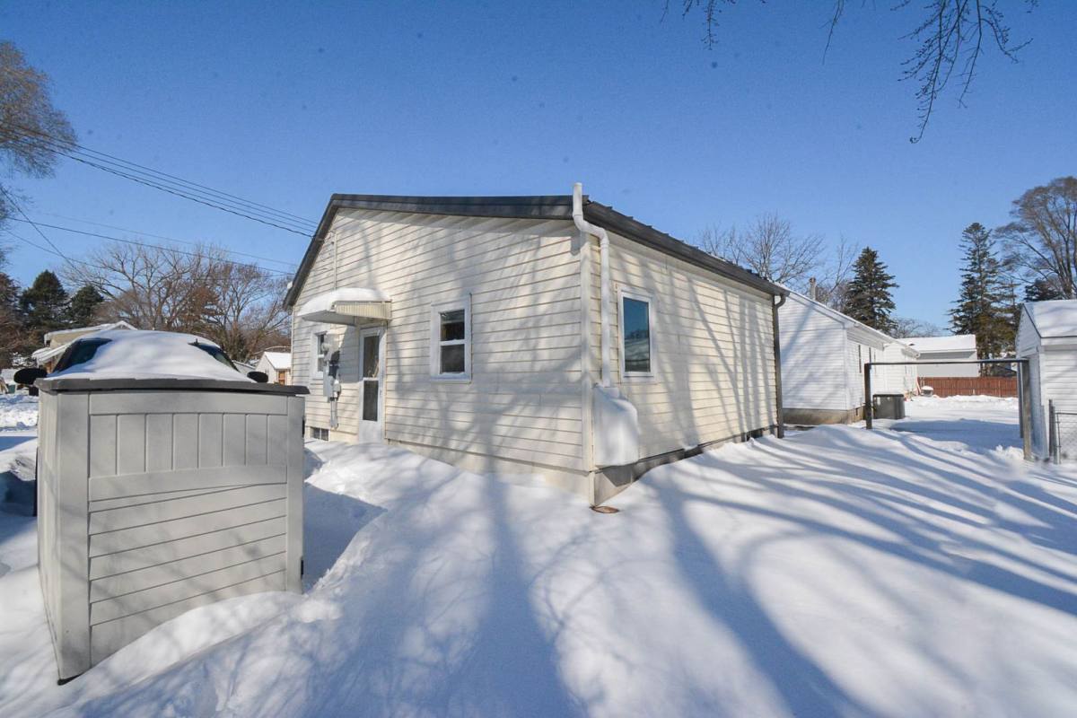 Apartment for rent at 1732 2nd Ave SE, Rochester, MN 55904