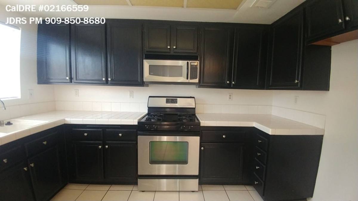 Townhouse for rent at 2510 Moon Dust Dr, Chino Hills, CA 91709