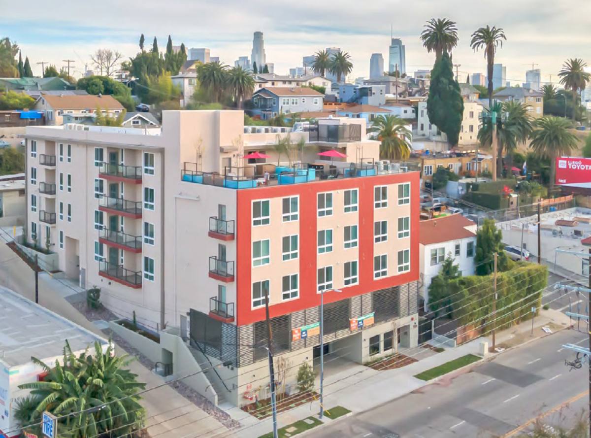 Apartment for rent at 706 N Alvarado St, Los Angeles, CA 90026