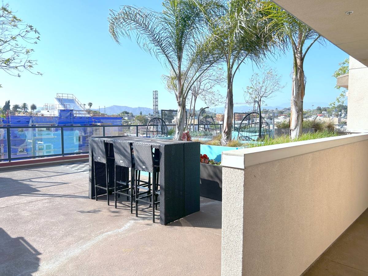 Apartment for rent at 706 N Alvarado St, Los Angeles, CA 90026