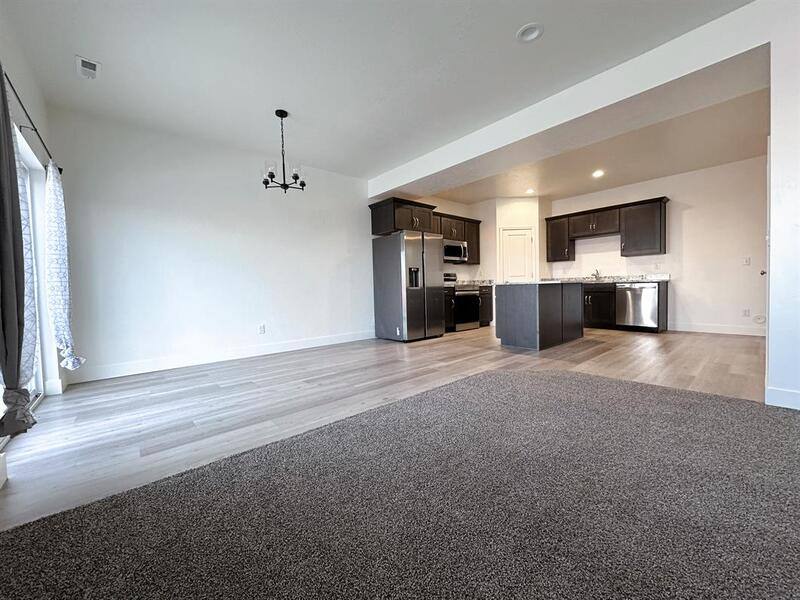 Townhouse for rent at 225 W 950 S #74, Tremonton, UT 84337