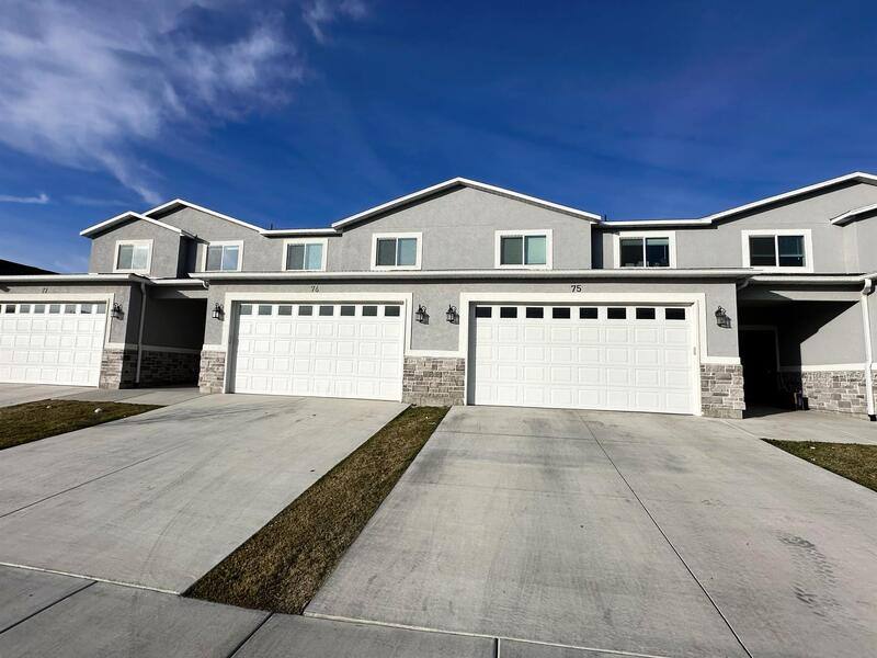 Townhouse for rent at 225 W 950 S #74, Tremonton, UT 84337